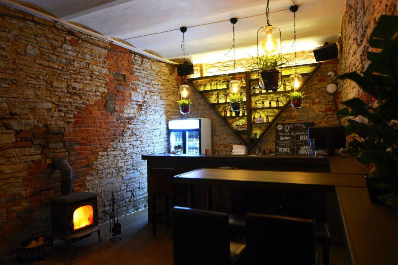 The Monks Bunk Hostel & Bar Talin Exterior foto